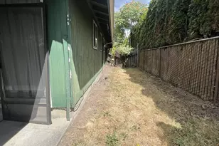 4423 SE 27th Ave, Portland, OR 97202 - Photo 5