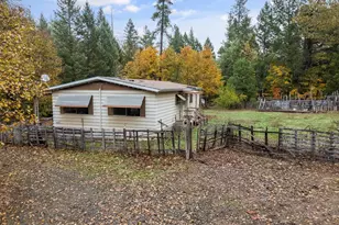 19493 Redwood Hwy, Selma, OR 97538 - Photo 35