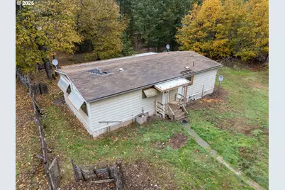 19493 Redwood Hwy, Selma, OR 97538 - Photo 33