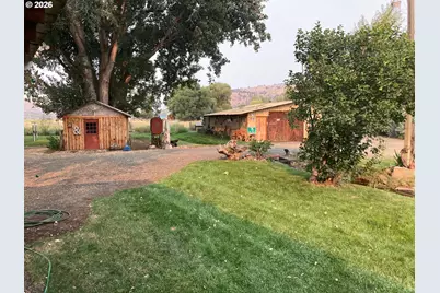 51257 Hwy 26, Mount Vernon, OR 97865 - Photo 25
