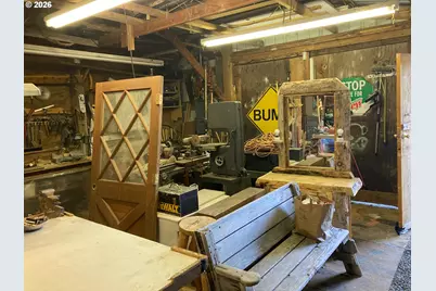 51257 Hwy 26, Mount Vernon, OR 97865 - Photo 17