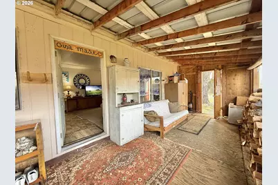 51257 Hwy 26, Mount Vernon, OR 97865 - Photo 7