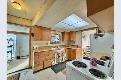 51257 Hwy 26, Mount Vernon, OR 97865 - Photo 13