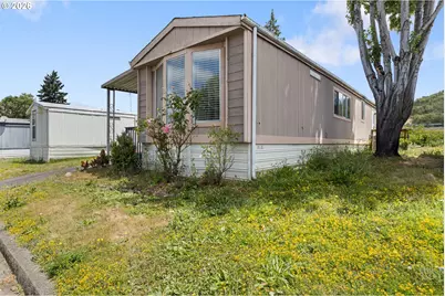 56 Manor Loop, Roseburg, OR 97471 - Photo 1