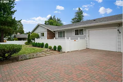 810 22nd Ave NW, Salem, OR 97304 - Photo 5