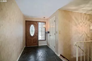 810 22nd Ave NW, Salem, OR 97304 - Photo 9