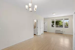 10831 E Burnside St, Portland, OR 97216 - Photo 17