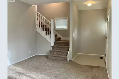 5135 NE Flanders St, Portland, OR 97213 - Photo 3