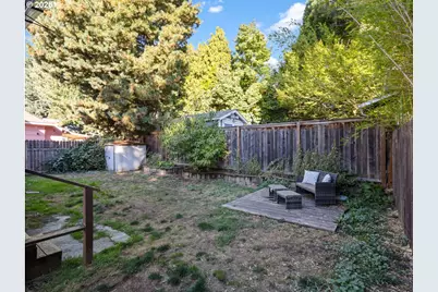 5135 NE Flanders St, Portland, OR 97213 - Photo 11