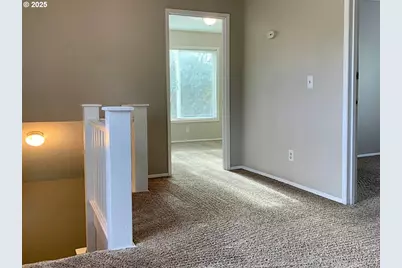 5135 NE Flanders St, Portland, OR 97213 - Photo 13