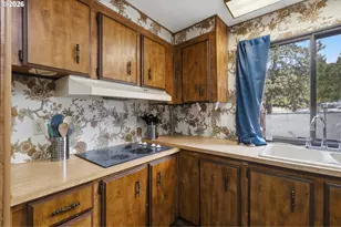 1146 Laura St, Myrtle Creek, OR 97457 - Photo 19