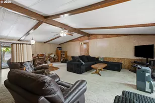 1146 Laura St, Myrtle Creek, OR 97457 - Photo 5