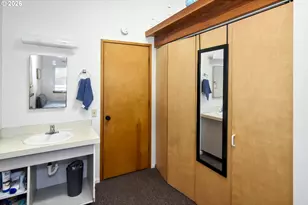 1120 E 24th Ave, Eugene, OR 97403 - Photo 15