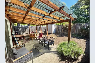 1120 E 24th Ave, Eugene, OR 97403 - Photo 21