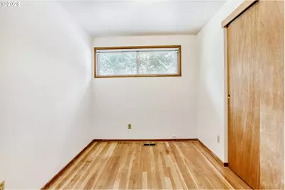 12340 NE Hassalo St, Portland, OR 97230 - Photo 19