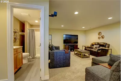 2606 E 10th St, The Dalles, OR 97058 - Photo 31