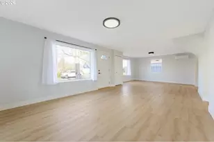 1243 Hayes St, Eugene, OR 97402 - Photo 11