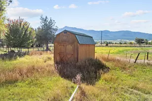 65237 Green Valley Rd, Enterprise, OR 97828 - Photo 21