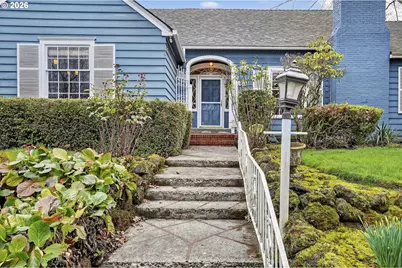 1210 SE 57th Ave, Portland, OR 97215 - Photo 3