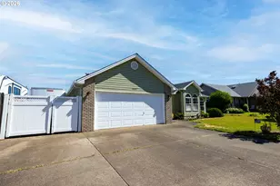 3247 SE 20th Ave, Albany, OR 97322 - Photo 5