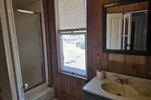 925 SE Main St, Roseburg, OR 97470 - Photo 15