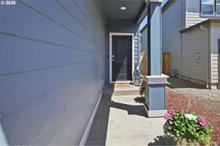 2611 26th Loop, Springfield, OR 97477 - Photo 3