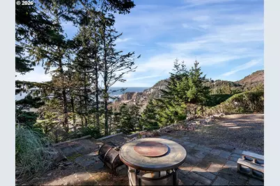 1030 Hillsdale St, Oceanside, OR 97134 - Photo 5