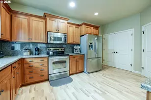 3128 Lake Crest Dr, Eugene, OR 97408 - Photo 11