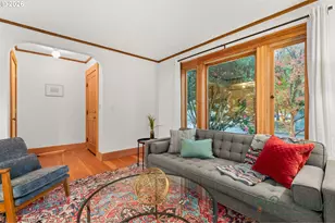 1802 SE Morrison St, Portland, OR 97214 - Photo 3