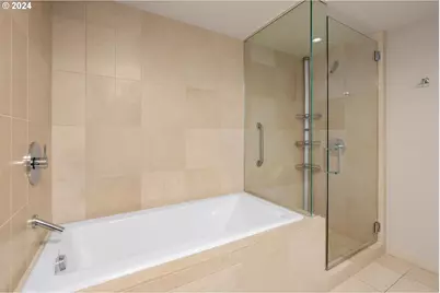 311 NW 12th Ave #402, Portland, OR 97209 - Photo 27