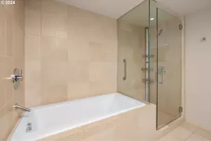 311 NW 12th Ave, Portland, OR 97209 - Photo 27