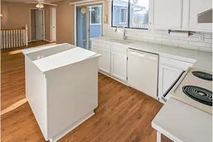 1818 NE Todd St, Roseburg, OR 97470 - Photo 9