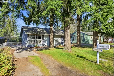 11757 SE Ankeny St, Portland, OR 97216 - Photo 3