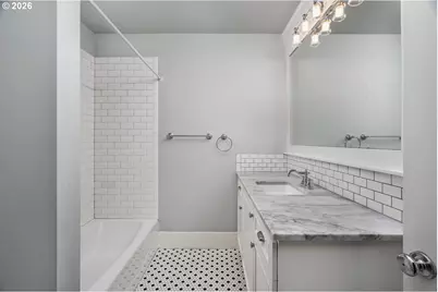 2216 NE 21st Ave, Portland, OR 97212 - Photo 29