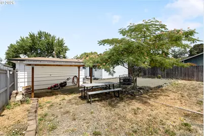 2735 W Sherwood Ave, Roseburg, OR 97471 - Photo 45