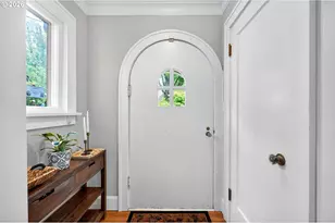 2633 NE Cesar E Chavez Blvd, Portland, OR 97212 - Photo 3