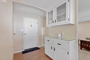 6900 SW 195th Ave, Beaverton, OR 97007 - Photo 9