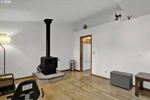 1960 40th St, Florence, OR 97439 - Photo 17