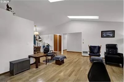 1960 40th St, Florence, OR 97439 - Photo 13