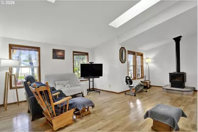 1960 40th St, Florence, OR 97439 - Photo 11