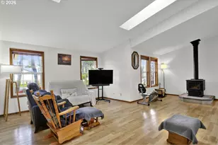 1960 40th St, Florence, OR 97439 - Photo 11