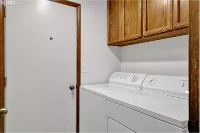 1960 40th St, Florence, OR 97439 - Photo 37