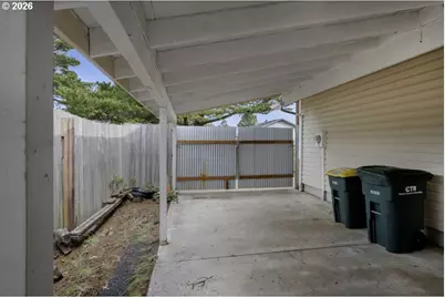 1960 40th St, Florence, OR 97439 - Photo 43