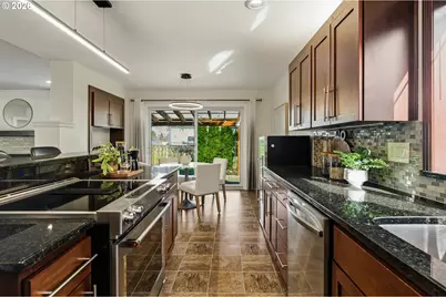 14121 SW Northview Dr, Portland, OR 97223 - Photo 11