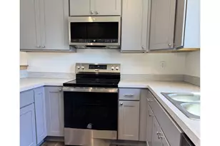 650 ST Charles Street, Eugene, OR 97402 - Photo 5