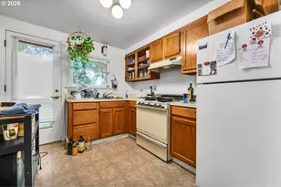 1925 SE Alder St, Portland, OR 97214 - Photo 19