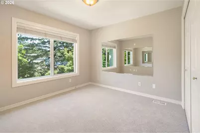 3658 NW Loriann Dr, Portland, OR 97229 - Photo 35