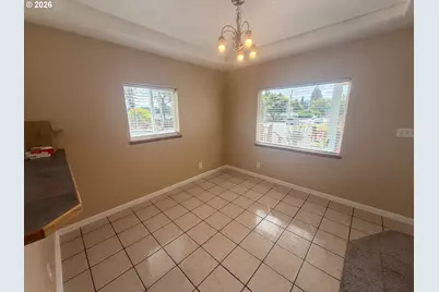 825 Yale Ave, Gladstone, OR 97027 - Photo 19