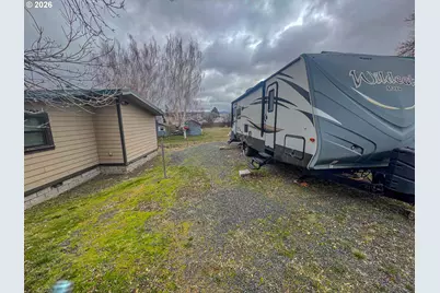 345 W 2nd St, Long Creek, OR 97856 - Photo 25