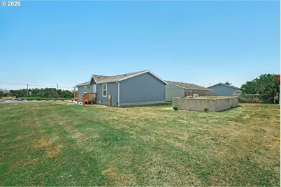 1700 NW Westward Ho St, Waldport, OR 97394 - Photo 23